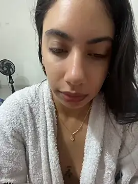 Snapshot of Heratemporal chatting on 07-18-26, 01:20 Heratemporal online show from 07-18-26, 01:20