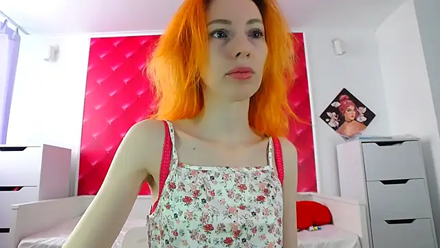 Snapshot of BarbieGoddess chatting on 01-05-25, 01:15 BarbieGoddess online show from 01-05-25, 01:15