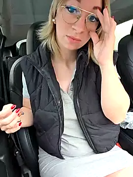 Giuliana baby online show from 10-30-25, 08:45