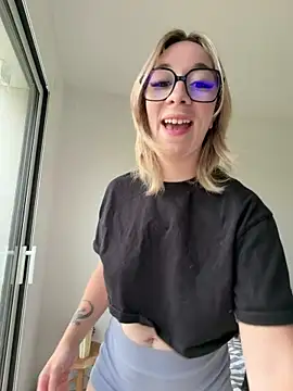 Snapshot of Giuliana_baby chatting on 06-11-26, 07:11 Giuliana baby online show from 06-11-26, 07:11