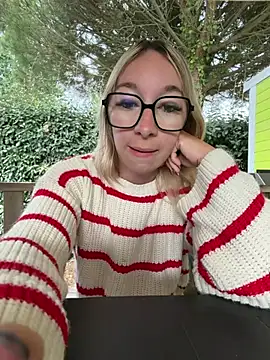 Snapshot of Giuliana_baby chatting on 07-15-26, 06:42 Giuliana baby online show from 07-15-26, 06:42