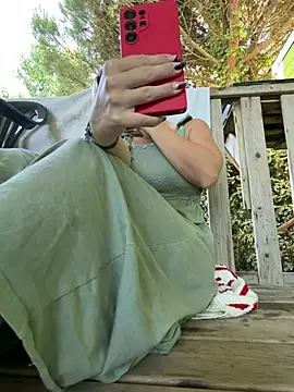 Snapshot of Giuliana_baby chatting on 07-06-26, 06:31 Giuliana baby online show from 07-06-26, 06:31
