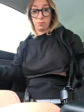 Giuliana baby online show from 10-29-25, 07:18