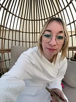 Giuliana baby online show from 02-18-26, 07:28