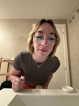 Giuliana baby online show from 02-25-26, 07:19