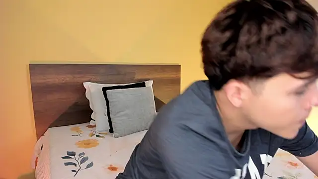 justinbiler online show from 03-05-25, 12:33