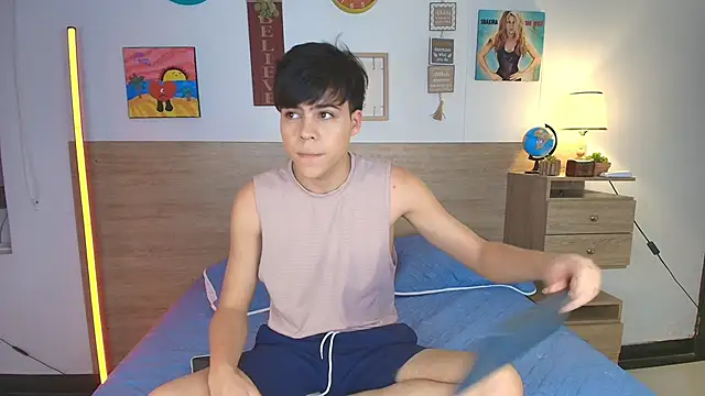 justinbiler online show from 09-21-25, 01:49