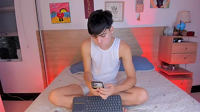 justinbiler online show from 10-18-25, 01:35