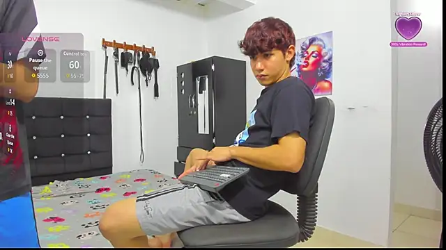 Alexander and Xiao online show from 02-04-26, 12:49