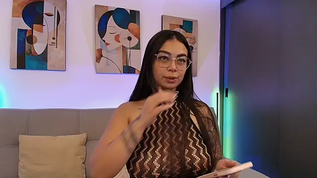 Snapshot of miaa_saenz1 chatting on 05-06-26, 04:16 miaa saenz1 online show from 05-06-26, 04:16
