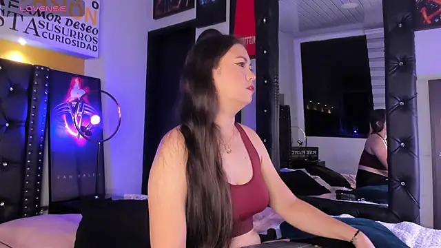 MADISSONLOVE  online show from 06-27-26, 03:23