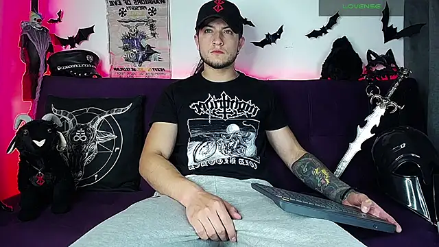 blckwolf 6 online show from 11-10-25, 06:35