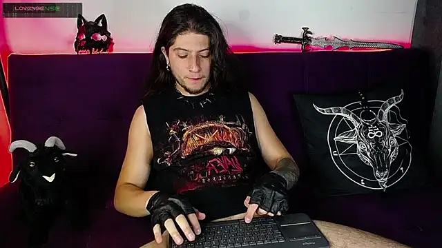 Snapshot of blckwolf_6 chatting on 03-02-25, 12:31 blckwolf 6 online show from 03-02-25, 12:31