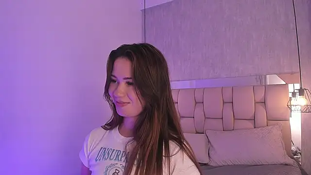 Roxie-Summers11 online show from 03-12-25, 07:36