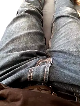 Big Dick 22 in Room online show from 03-09-25, 01:37