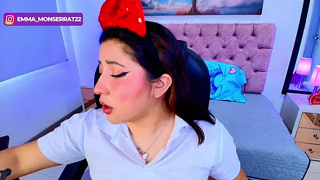 Snapshot of Emma_monserrat chatting on 11-20-25, 06:19 Emma monserrat online show from 11-20-25, 06:19