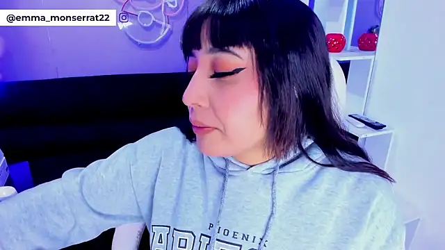 Emma monserrat online show from 04-11-26, 11:14