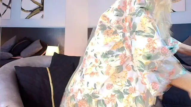 Kelly Mature  online show from 01-09-26, 06:59