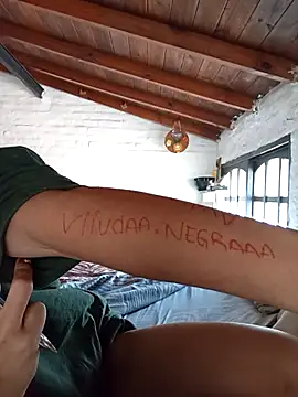 Viudanegraa online show from 10-08-25, 01:34