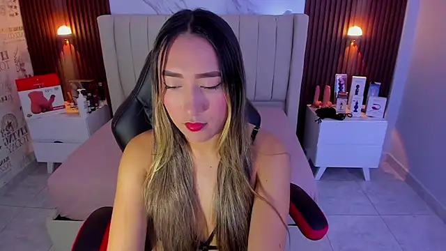 CAMILAGRAY online show from 09-19-25, 12:42