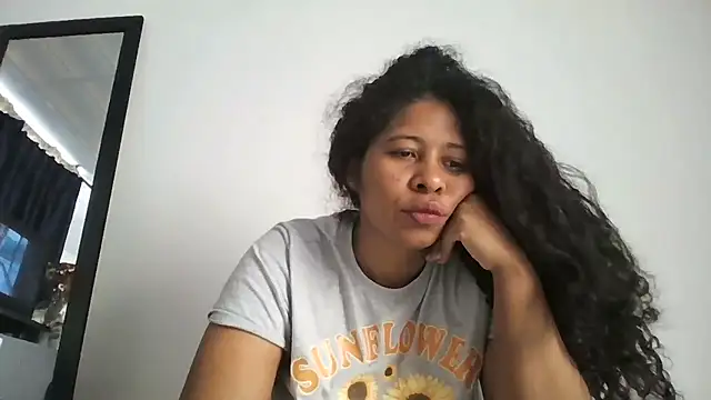 Ivon-09 online show from 10-04-25, 03:57