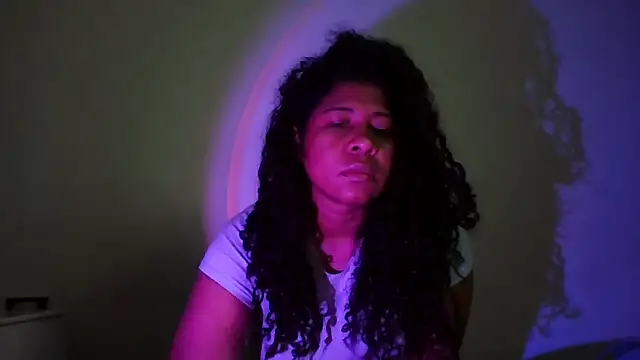 Ivon-09 online show from 11-02-25, 11:37