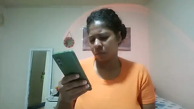 Ivon-09 online show from 05-10-26, 01:04