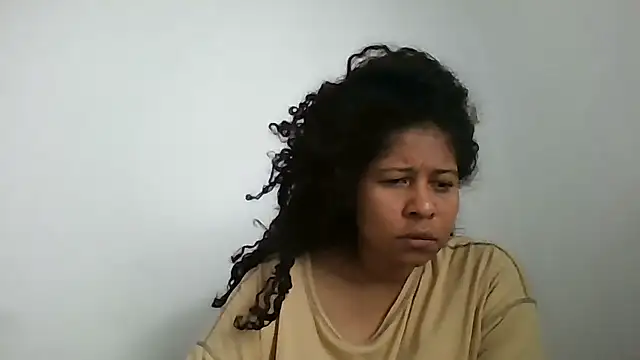 Ivon-09 online show from 09-18-25, 12:41
