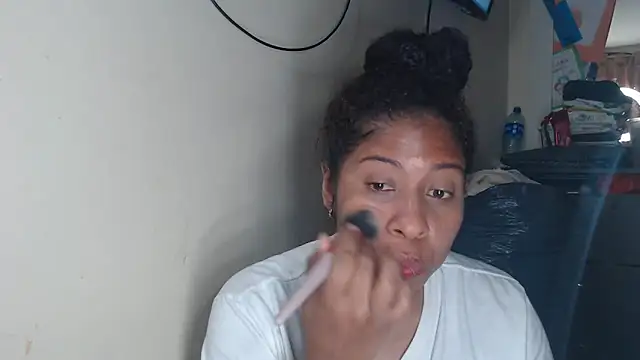 Ivon-09 online show from 03-18-25, 02:06