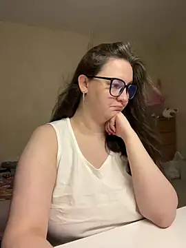 hungry1bunny online show from 03-16-26, 08:00