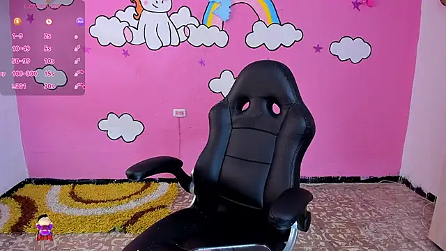 Snapshot of Sharon_hils chatting on 03-02-26, 06:37 Sharon hils online show from 03-02-26, 06:37