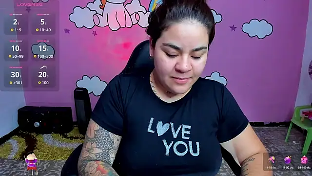 Sharon hils online show from 04-13-26, 01:15