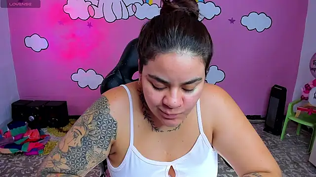 Sharon hils online show from 04-15-26, 06:01