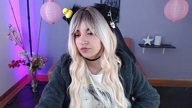 Snapshot of yumin3ko chatting on 01-21-25, 08:08 yumin3ko online show from 01-21-25, 08:08