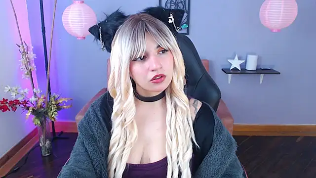 Snapshot of yumin3ko chatting on 01-28-25, 06:38 yumin3ko online show from 01-28-25, 06:38