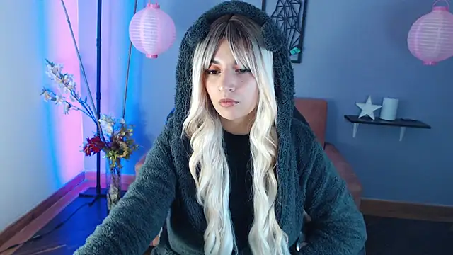 Snapshot of yumin3ko chatting on 01-17-25, 06:47 yumin3ko online show from 01-17-25, 06:47