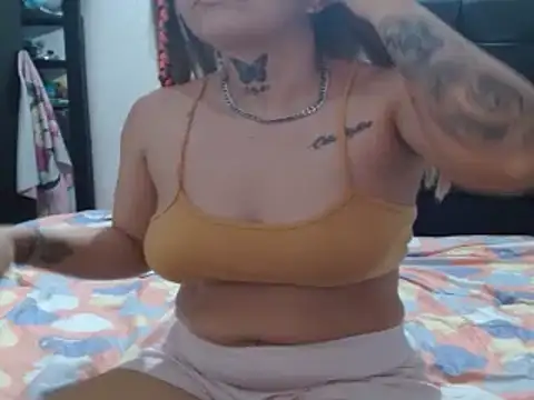 Snapshot of charlotte_slut chatting on 02-17-25, 12:49 charlotte slut online show from 02-17-25, 12:49