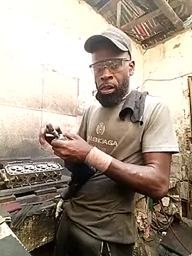 Snapshot of Yairelnegro chatting on 11-22-25, 07:46 Yairelnegro online show from 11-22-25, 07:46