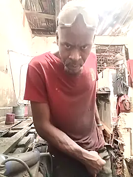 Snapshot of Yairelnegro chatting on 03-25-26, 08:19 Yairelnegro online show from 03-25-26, 08:19