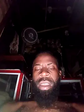 Snapshot of Yairelnegro chatting on 09-16-25, 08:48 Yairelnegro online show from 09-16-25, 08:48