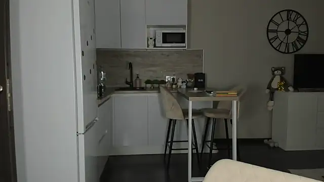 nilliluv online show from 04-07-26, 07:26