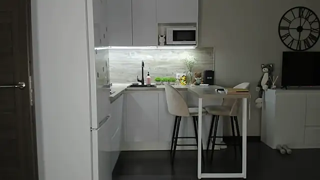 nilliluv online show from 02-14-26, 02:56