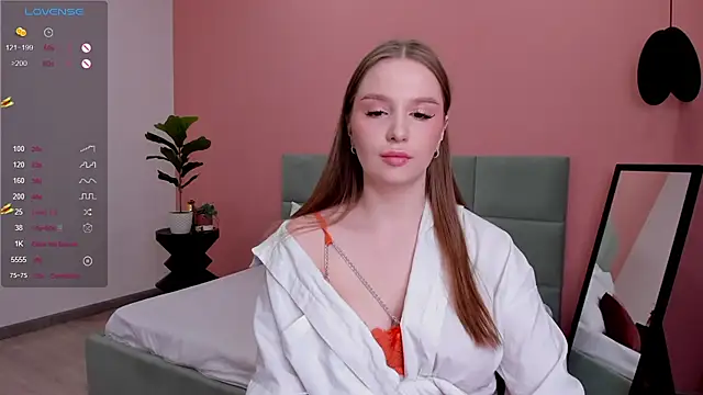Michelle Miler online show from 03-21-25, 01:34