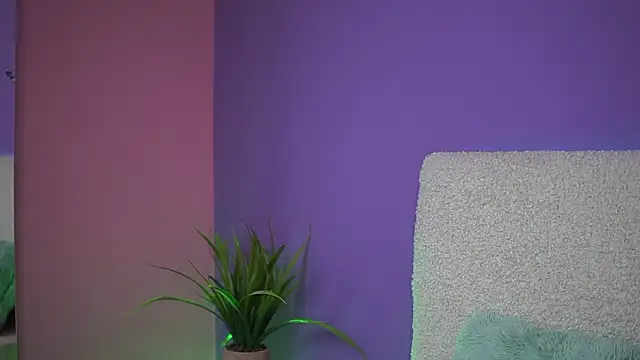 Snapshot of SabrinaHope chatting on 01-15-26, 10:02 SabrinaHope online show from 01-15-26, 10:02