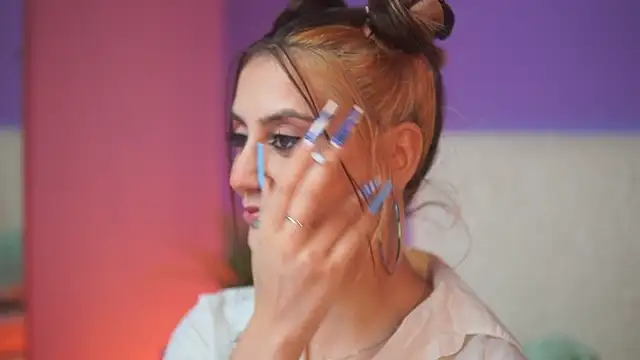 SabrinaHope online show from 11-17-25, 07:29