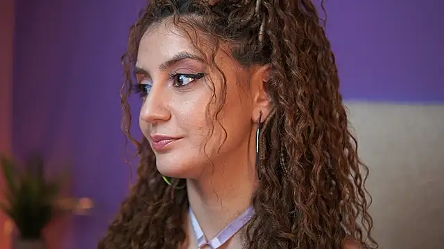 Snapshot of SabrinaHope chatting on 02-20-26, 06:26 SabrinaHope online show from 02-20-26, 06:26