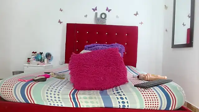 kattysex74 online show from 09-24-25, 03:07