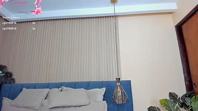 Snapshot of kathecute__ chatting on 03-06-26, 01:44 kathecute online show from 03-06-26, 01:44