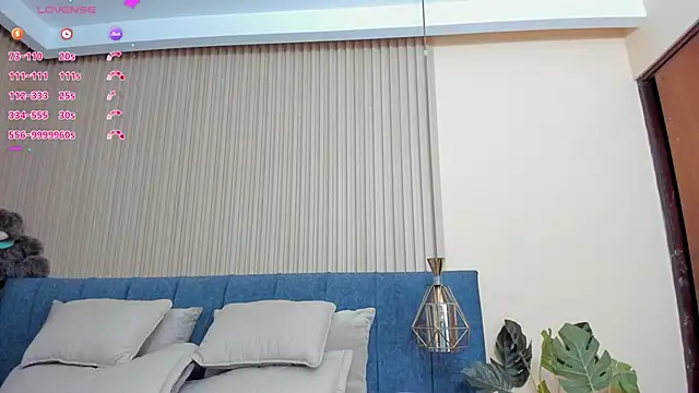 Snapshot of kathecute__ chatting on 03-12-26, 01:44 kathecute online show from 03-12-26, 01:44