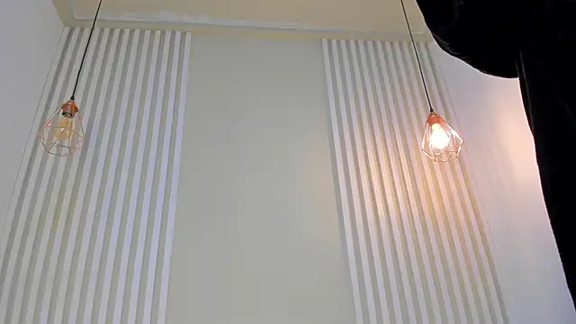 annawelk  online show from 02-13-25, 03:45